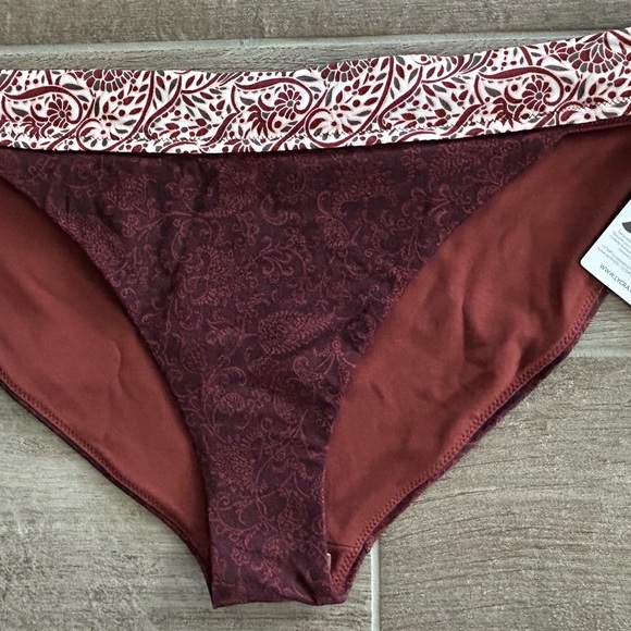 Athleta Other - 🌊 Aqualuxe Burgundy Batik Mid‑Rise Bikini Bottom – Size Large (NWT)